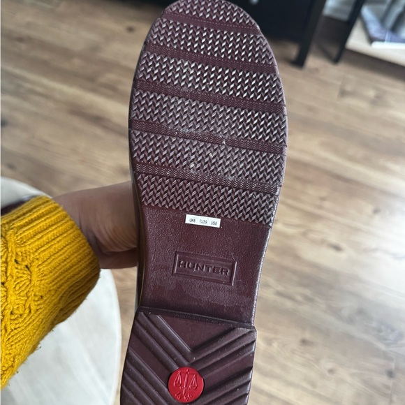 Hunter Original Back Adjustable Gloss rain boot Burgundy size 8 - Picture 6 of 6